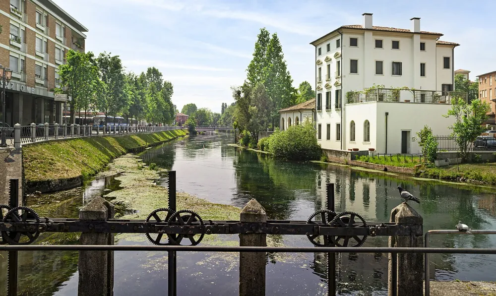 Chiesa di San Martino Vescovo (Treviso), Treviso — exterior