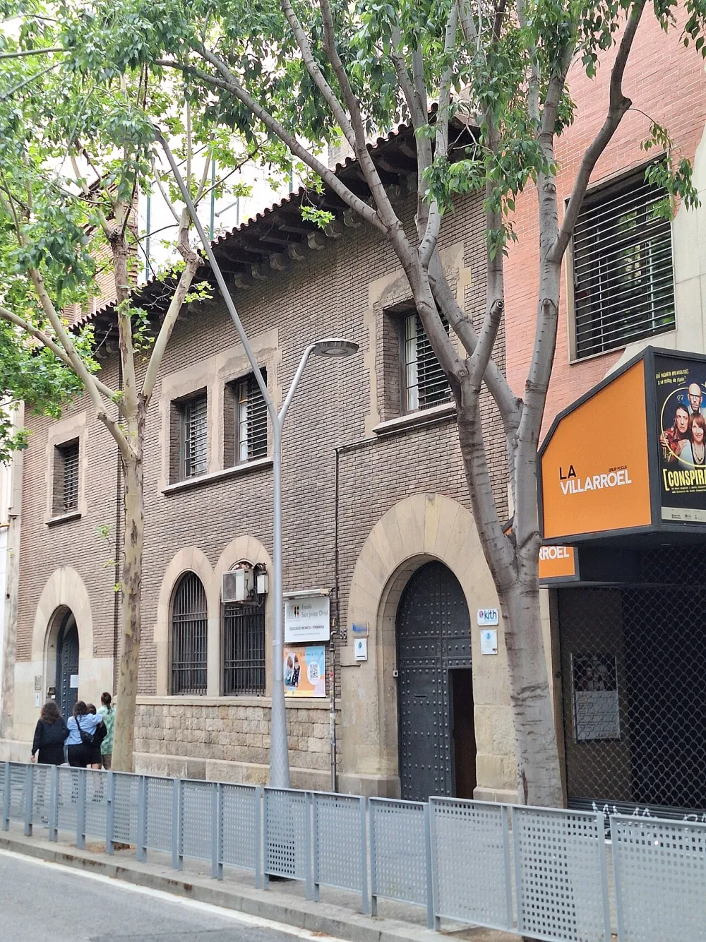 Basílica Parròquia de Sant Josep Oriol, Barcelona — exterior