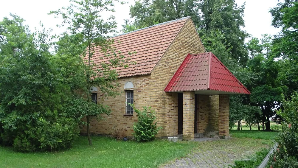 Świętej Trójcy, Chlewiska, Chlewiska — exterior