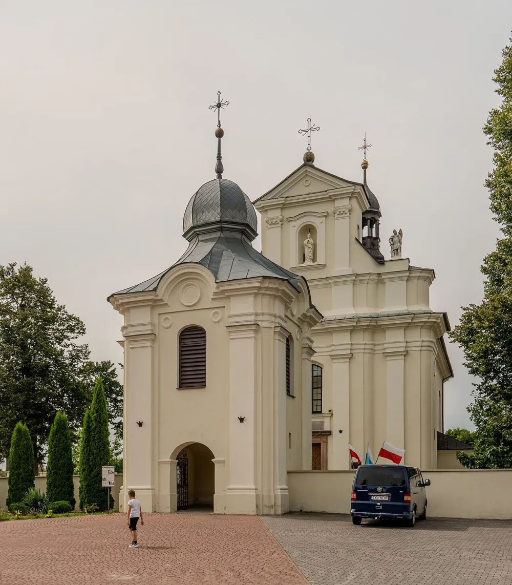 Św. Małgorzaty Dziewicy i Męczennicy, Pierzchnica, Pierzchnica — exterior