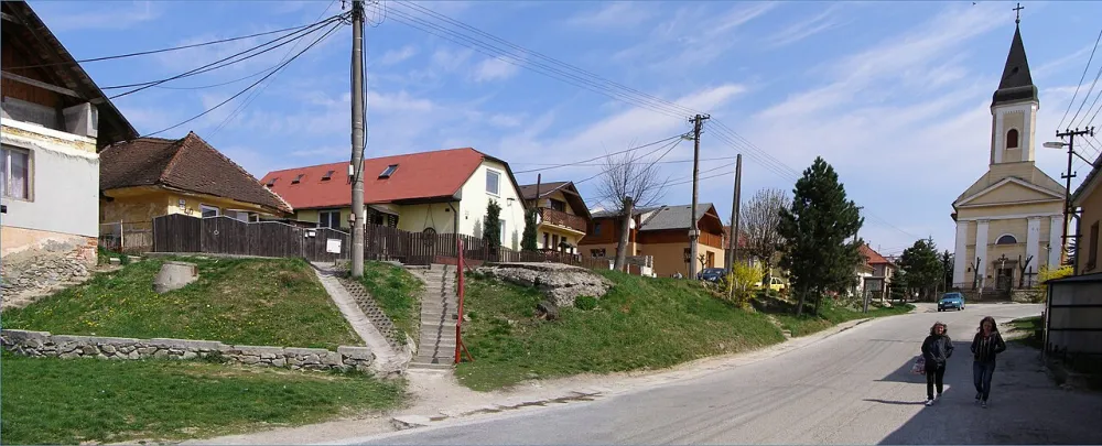 Farský kostol sv. Anny (Ťahanovce), Košice — exterior