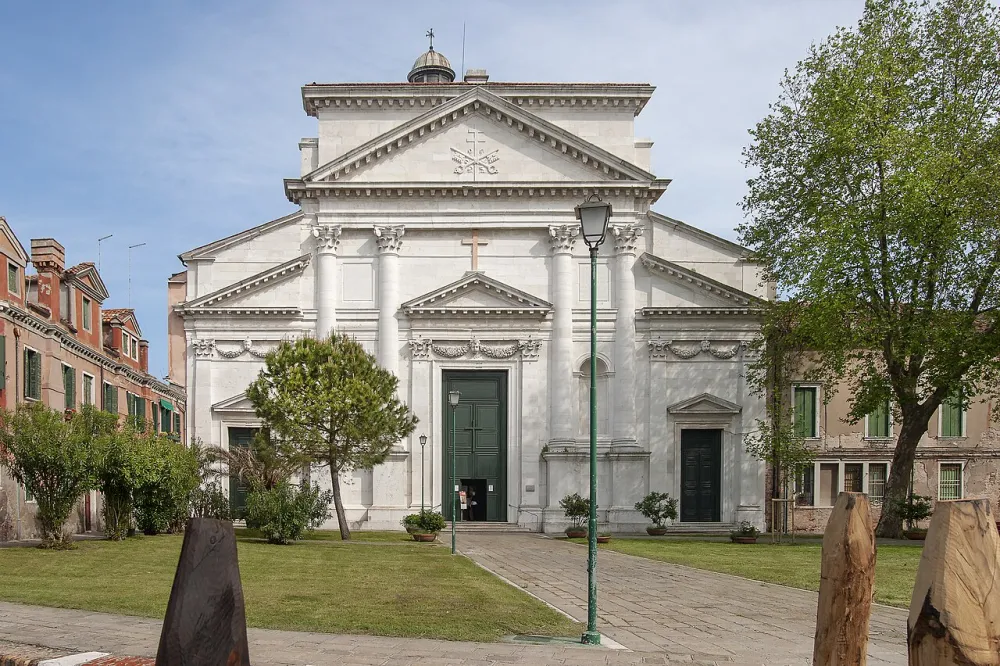 Chiesa di San Pietro Apostolo (sestiere di Castello, Venezia), Venezia — exterior