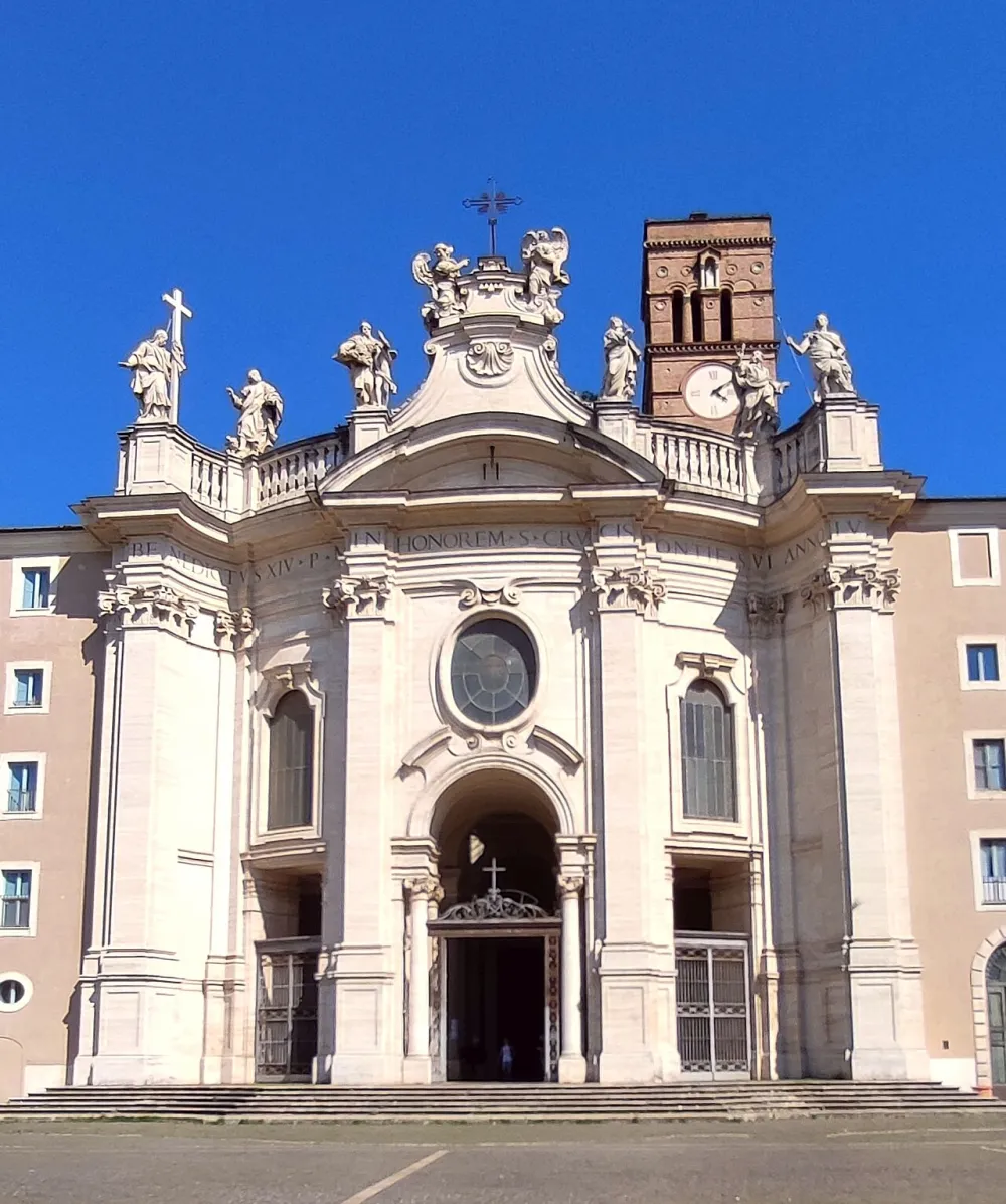 Chiesa di Santa Croce in Gerusalemme, Roma — exterior