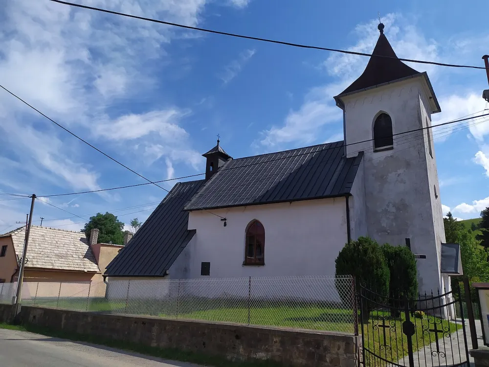 Kostol sv. Kataríny Alexandrijskej, Vojňany — exterior