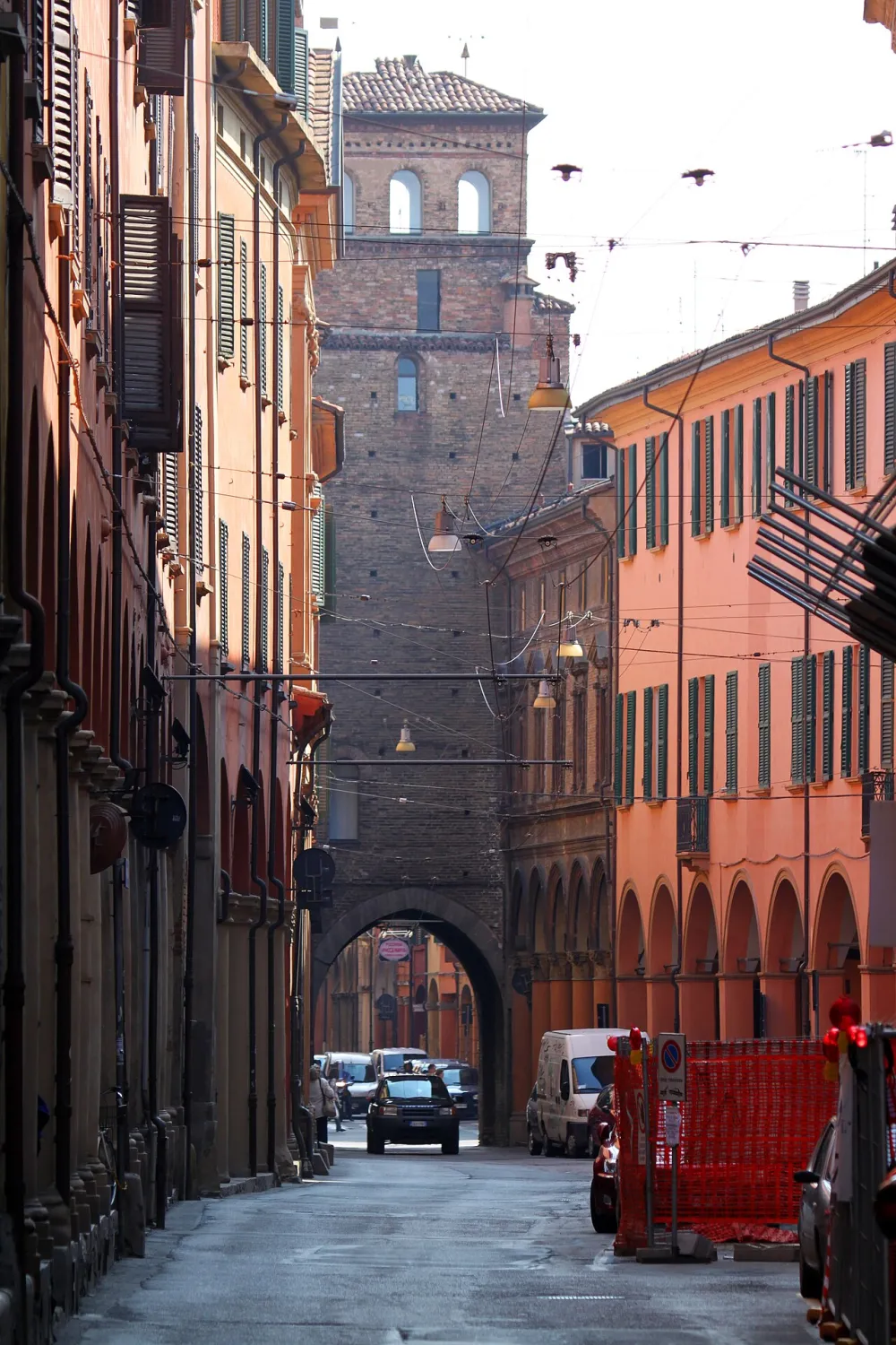Chiesa dei Santi Vitale e Agricola in Arena (Bologna), Bologna — exterior
