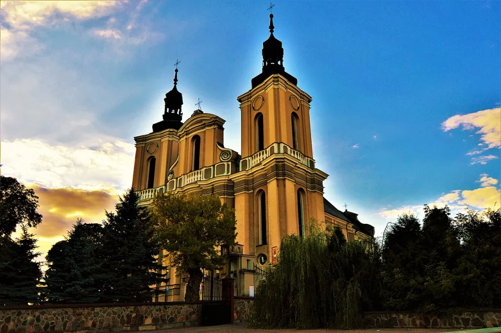 Nawiedzenia Najświętszej Maryi Panny, Wola Gułowska, Wola Gułowska — exterior