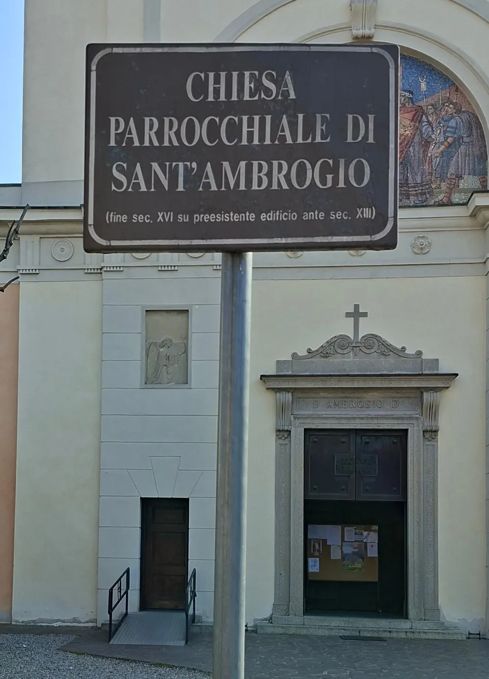Chiesa di Sant'Ambrogio (Vignate), Vignate — exterior