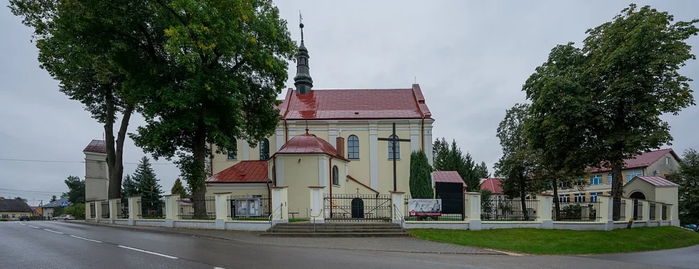 Św. Klemensa, Czermin, Czermin — exterior