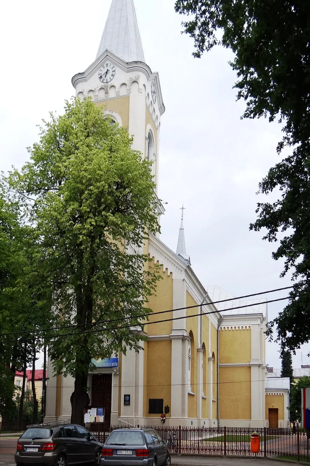 Św. Józefa Oblubieńca NMP, Nisko, Nisko — exterior