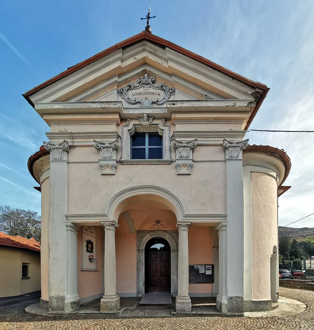 Chiesa di San Cristoforo Martire (Valganna), Valganna — exterior