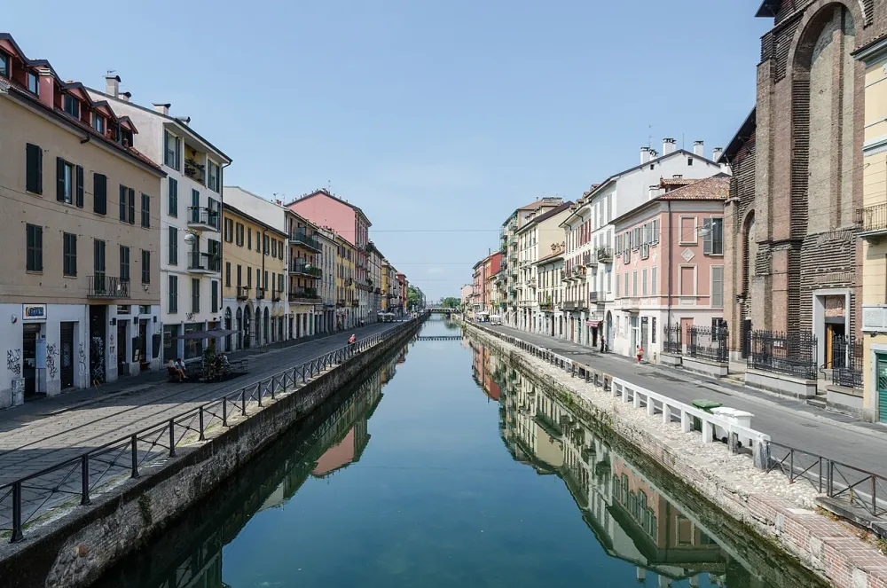 Chiesa di Santa Maria delle Grazie al Naviglio (Milano), Milano — exterior