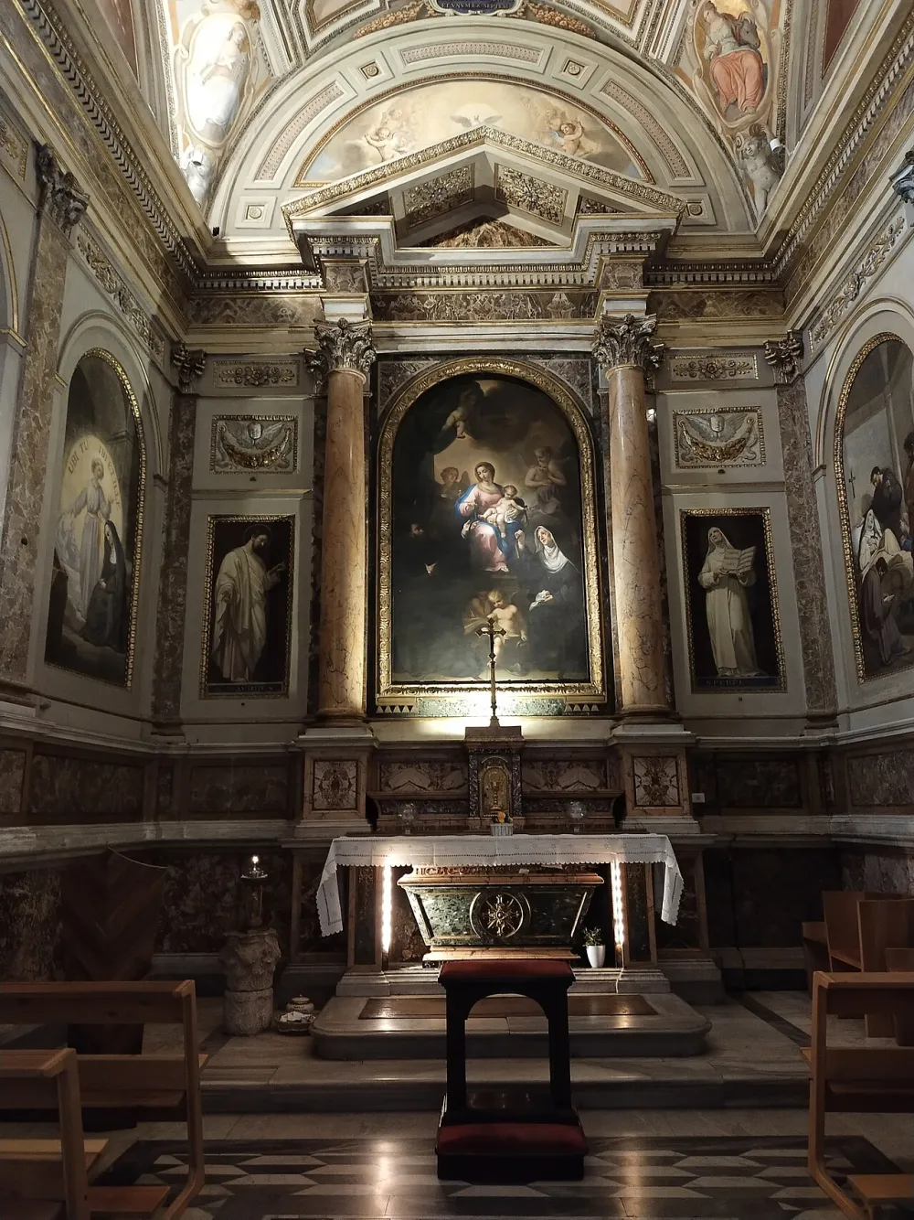 Chiesa di Sant'Antonio dei Portoghesi (chiesa nazionale portoghese), Roma — exterior