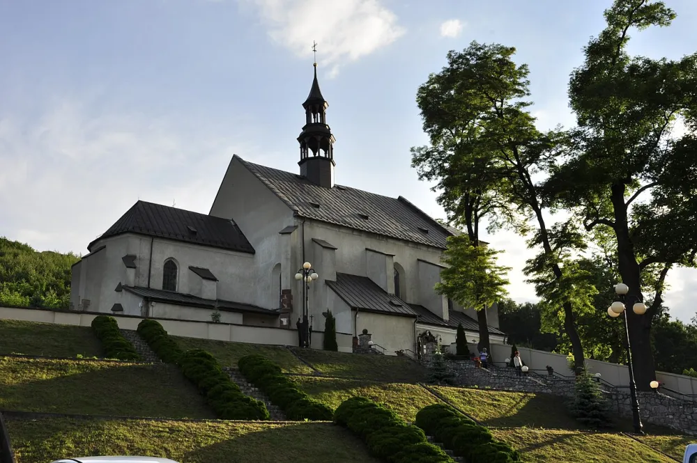 Św. Bartłomieja Apostoła, Chęciny, Chęciny — exterior