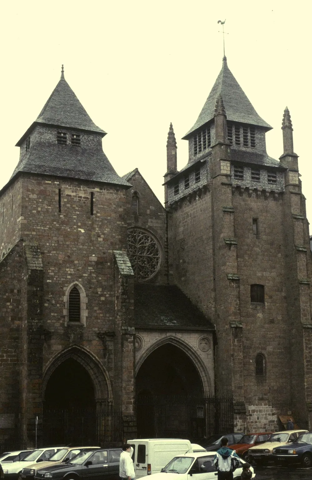 Cathédrale Saint-Étienne, Saint-Brieuc — exterior
