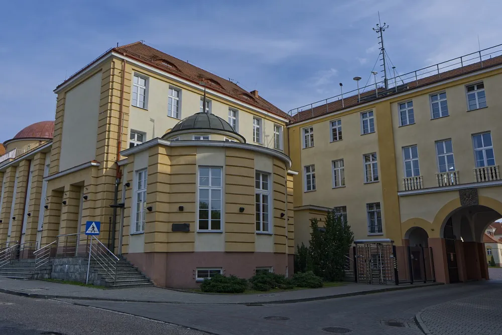 Matki Bożej Częstochowskiej (Oksywie), Gdynia, Gdynia — exterior