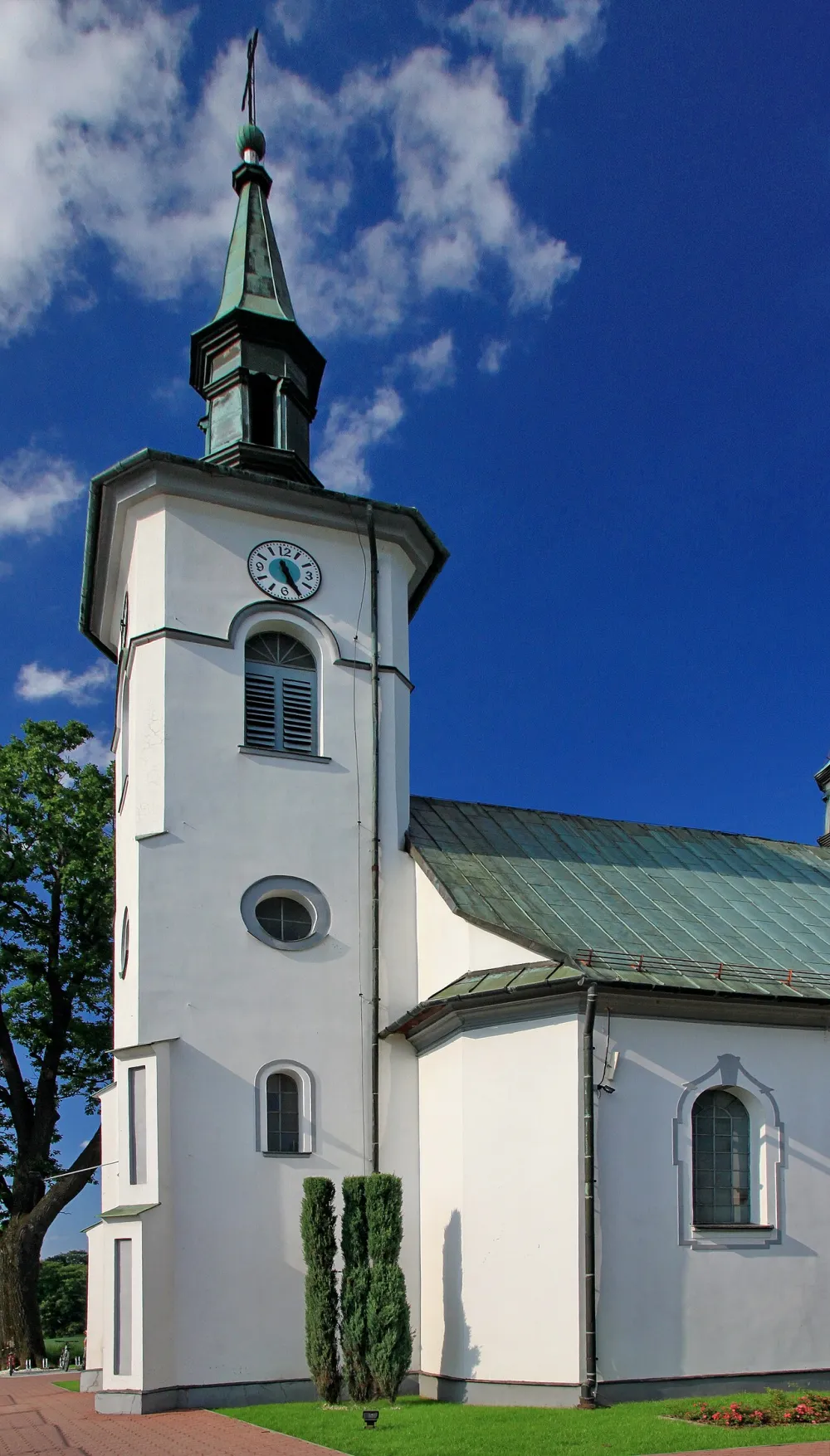 Św. Jerzego, Jasienica, Jasienica — exterior