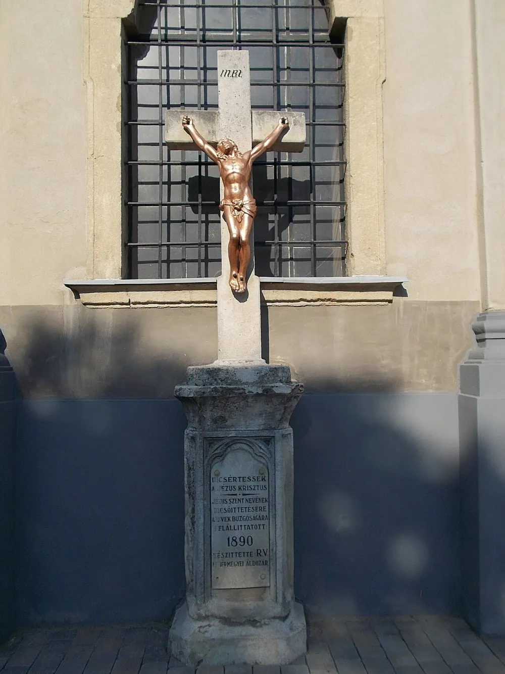 Szent Simon és Júdás Tádé apostolok-templom, Simontornya — exterior