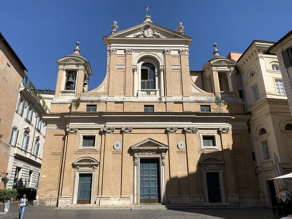 Chiesa di Santa Maria in Aquiro, Roma — exterior