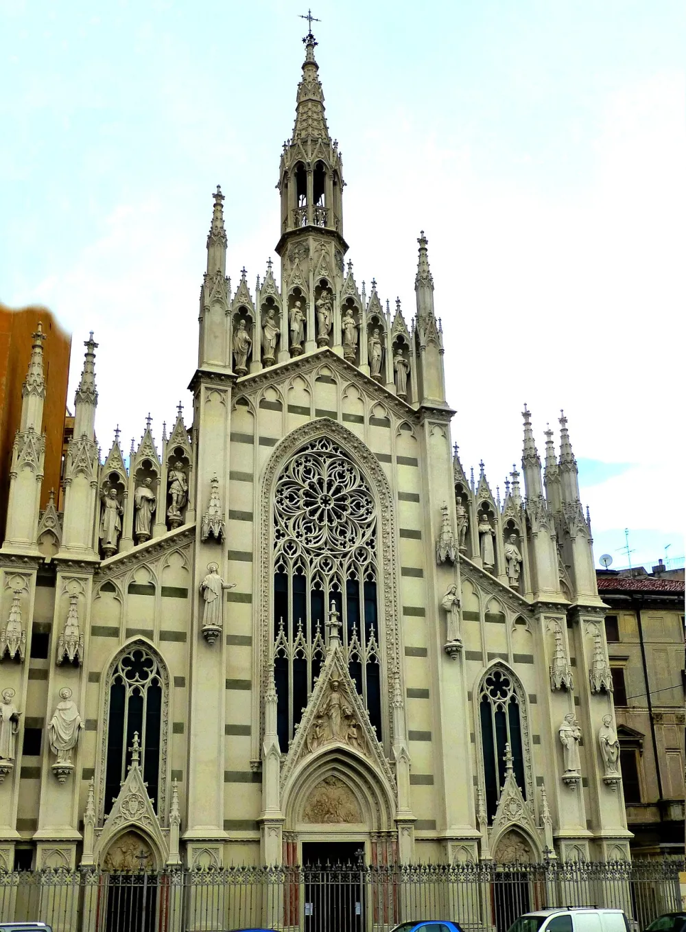Chiesa del Sacro Cuore di Gesù in Prati, Roma — exterior