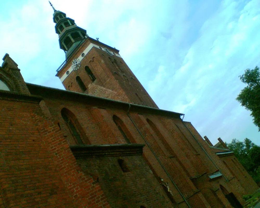 Św. Apostołów Piotra i Pawła, Lidzbark Warmiński, Lidzbark Warmiński — exterior