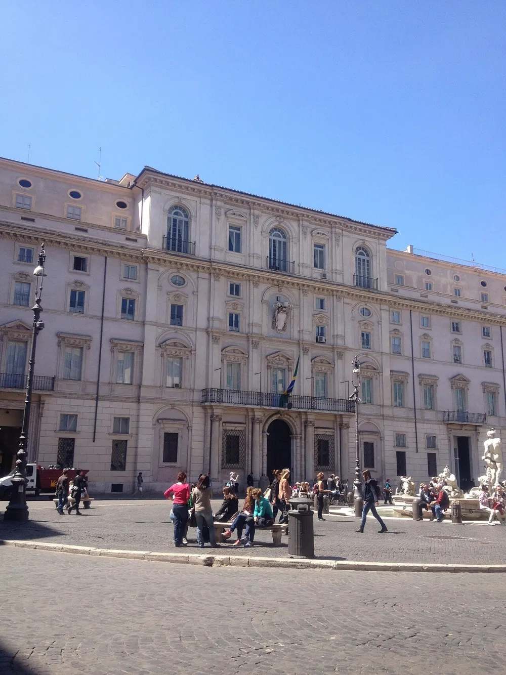 Chiesa di Nostra Signora del Sacro Cuore a Piazza Navona, Roma — exterior