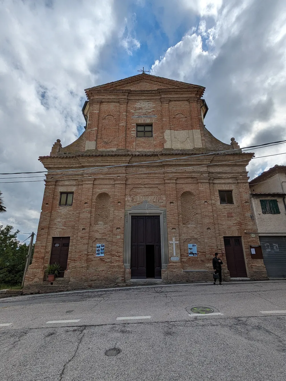 Chiesa di San Marco Evangelista (Torre San Marco, Fratte Rosa), Fratte Rosa — exterior