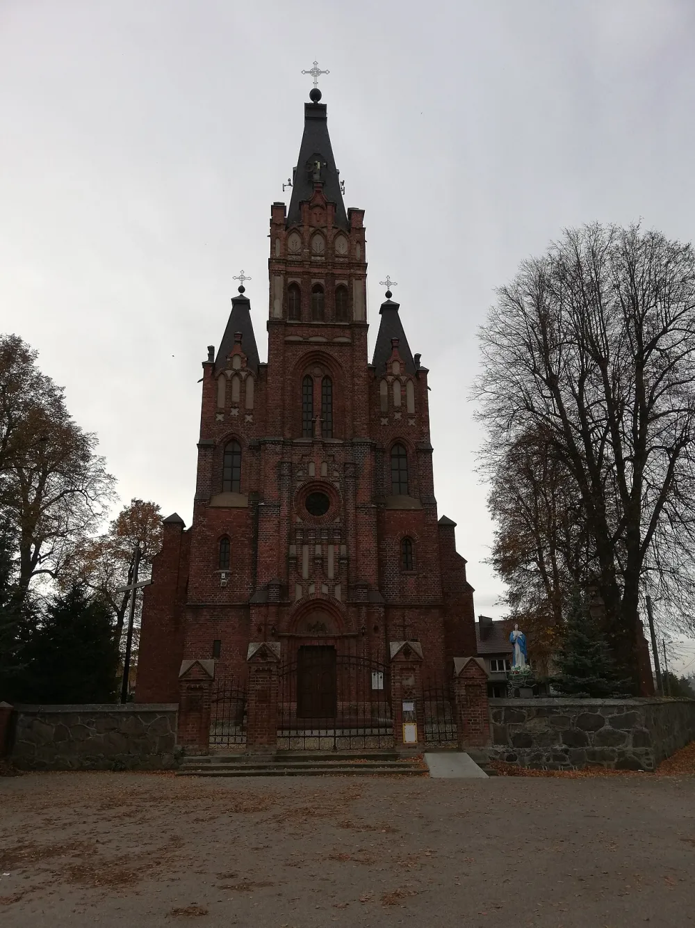 Wszystkich Świętych, Gozdowo, Gozdowo — exterior