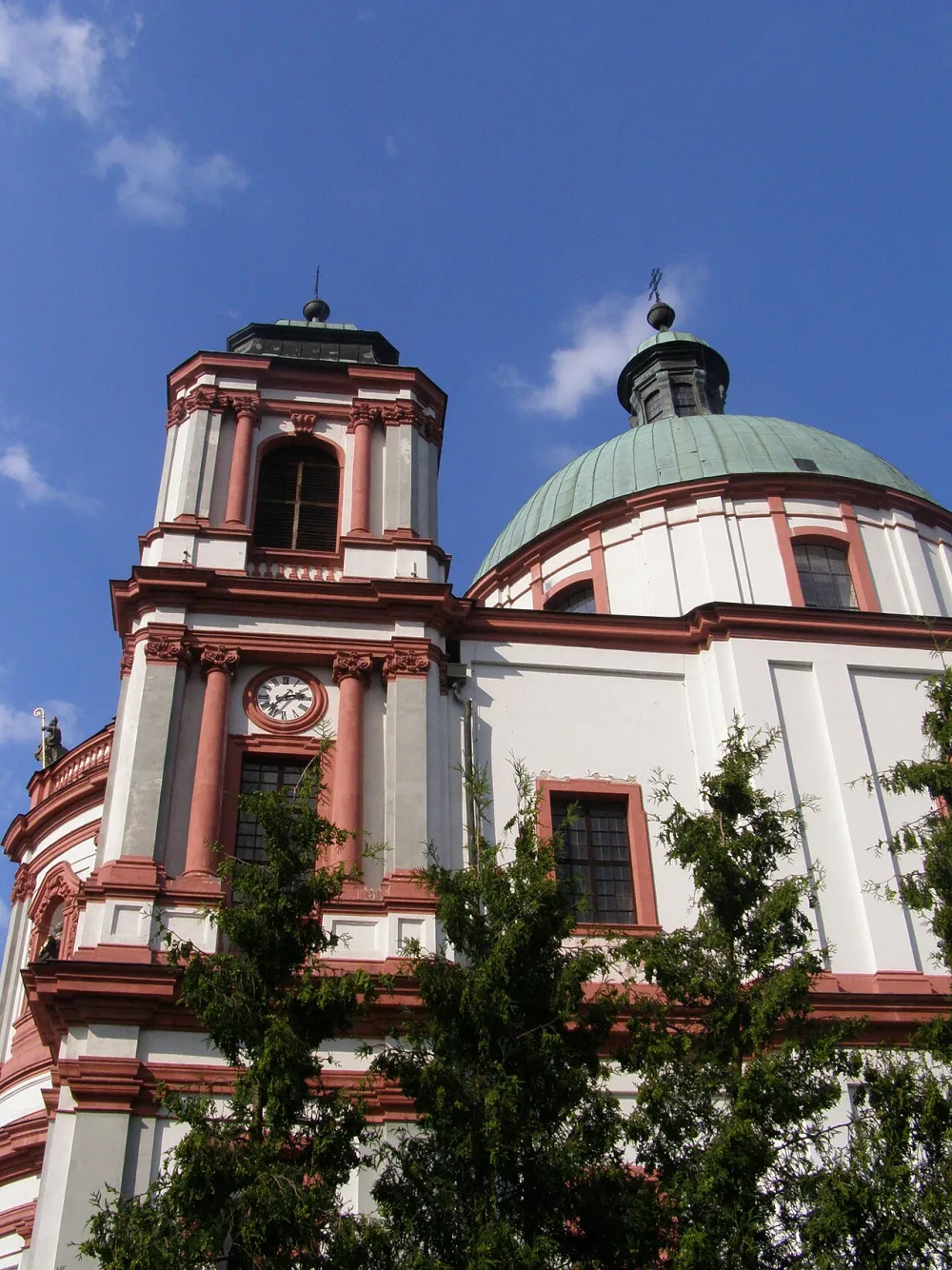 Bazilika minor sv. Vavřince a sv. Zdislavy, Jablonné v Podještědí — exterior