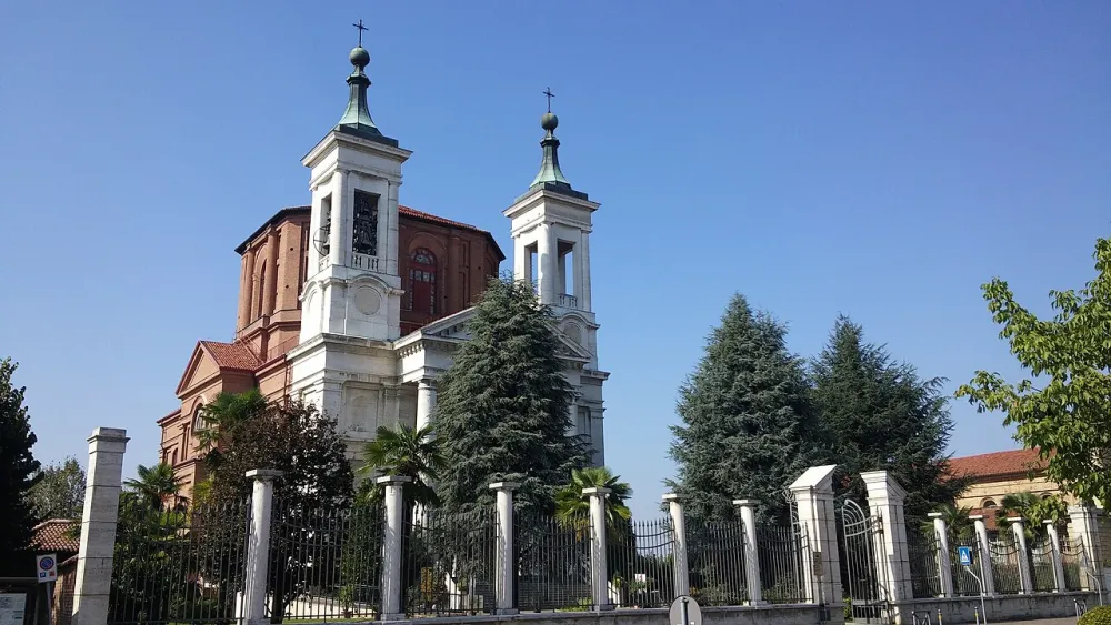 Santuario della Madonna dei Fiori (Bra), Bra — exterior