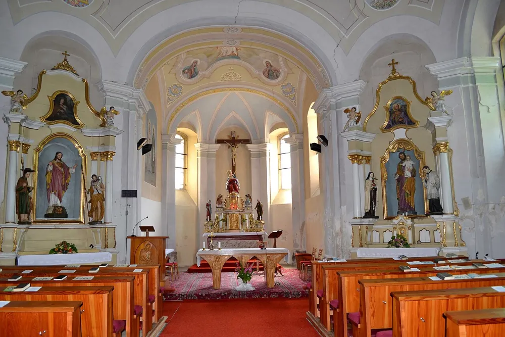 Farský kostol povýšenia Svätého kríža, Sokolovce — exterior
