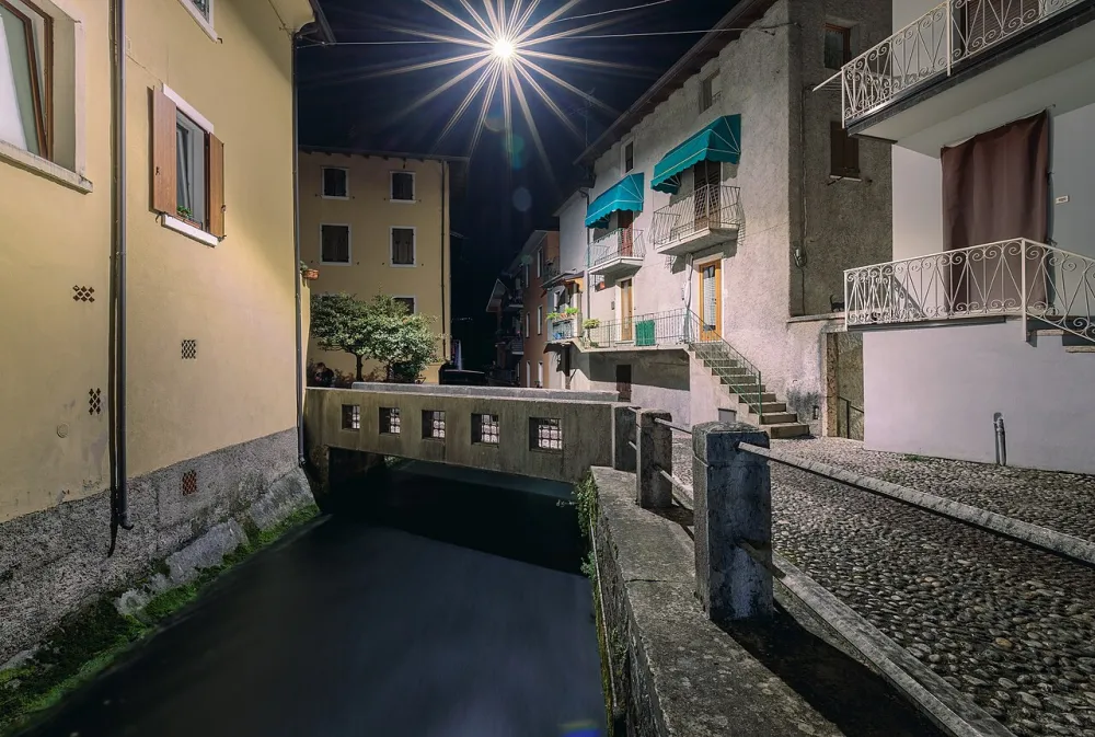 Chiesa dei Santi Benigno e Caro (Cassone, Malcesine), Malcesine — exterior