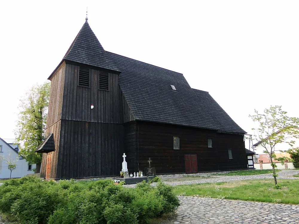 Św. Apostołów Szymona i Judy Tadeusza, Kosieczyn, Kosieczyn — exterior