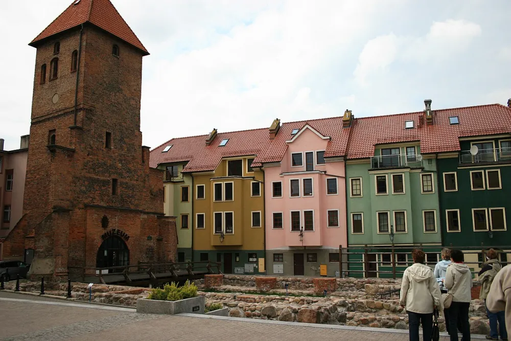 św. Katarzyny Aleksandryjskiej i św. Jana Chrzciciela, Bytów, Bytów — exterior