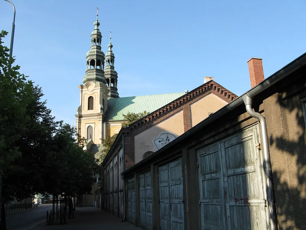 Św. Franciszka Serafickiego, Poznań, Poznań — exterior