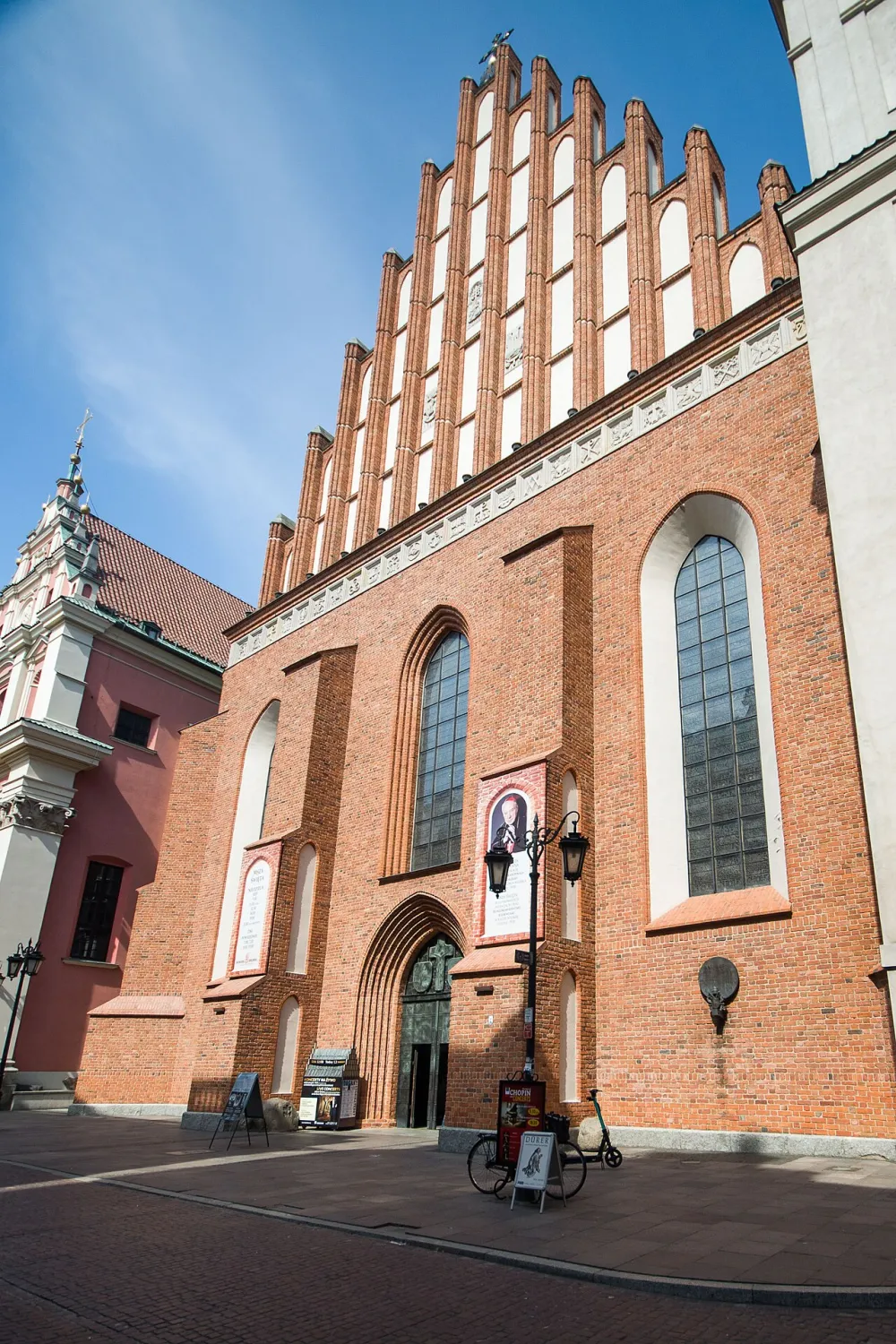 Św. Jana Chrzciciela, Warszawa, Warszawa — exterior