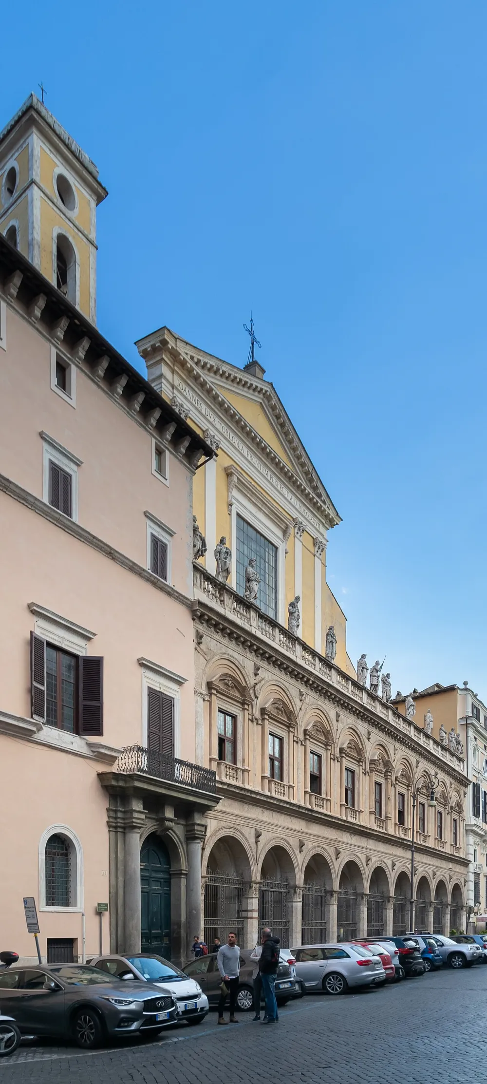 SS. XII Apostoli (Roma), Roma — exterior