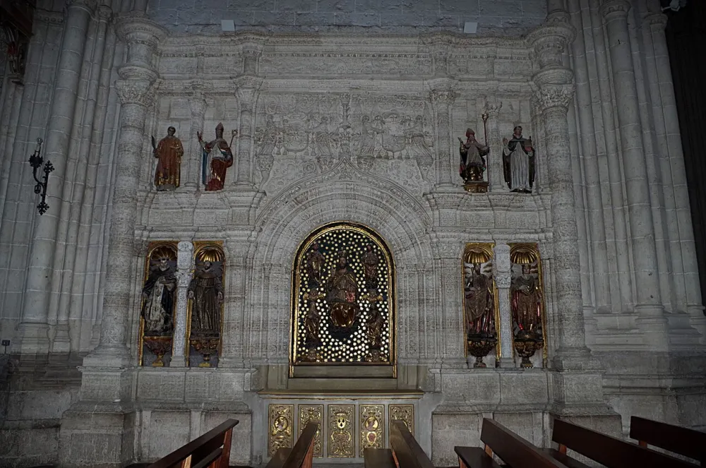 Cathedral of St. Anthninus (Antolin) of Pamiers, Palencia — exterior
