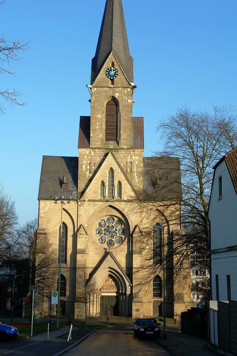 St. Laurentius, Essen — exterior