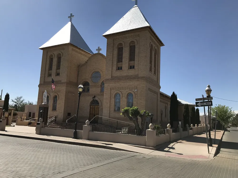 Basilica of San Albino, Mesilla — exterior