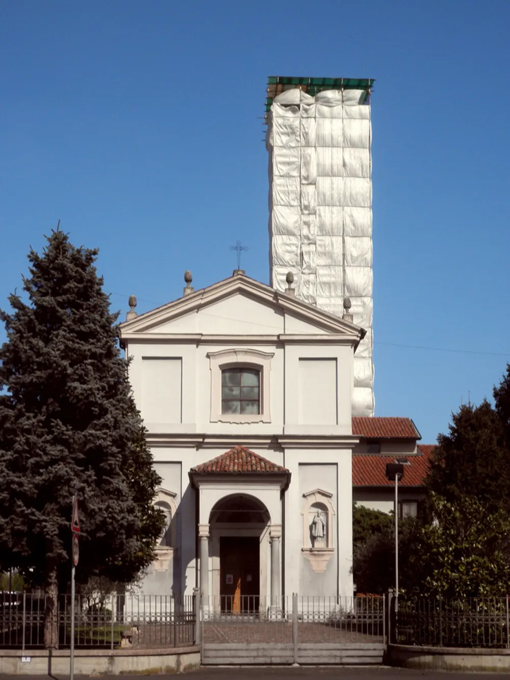 Chiesa di Sant'Ambrogio (Civesio, San Giuliano Milanese), San Giuliano Milanese — exterior