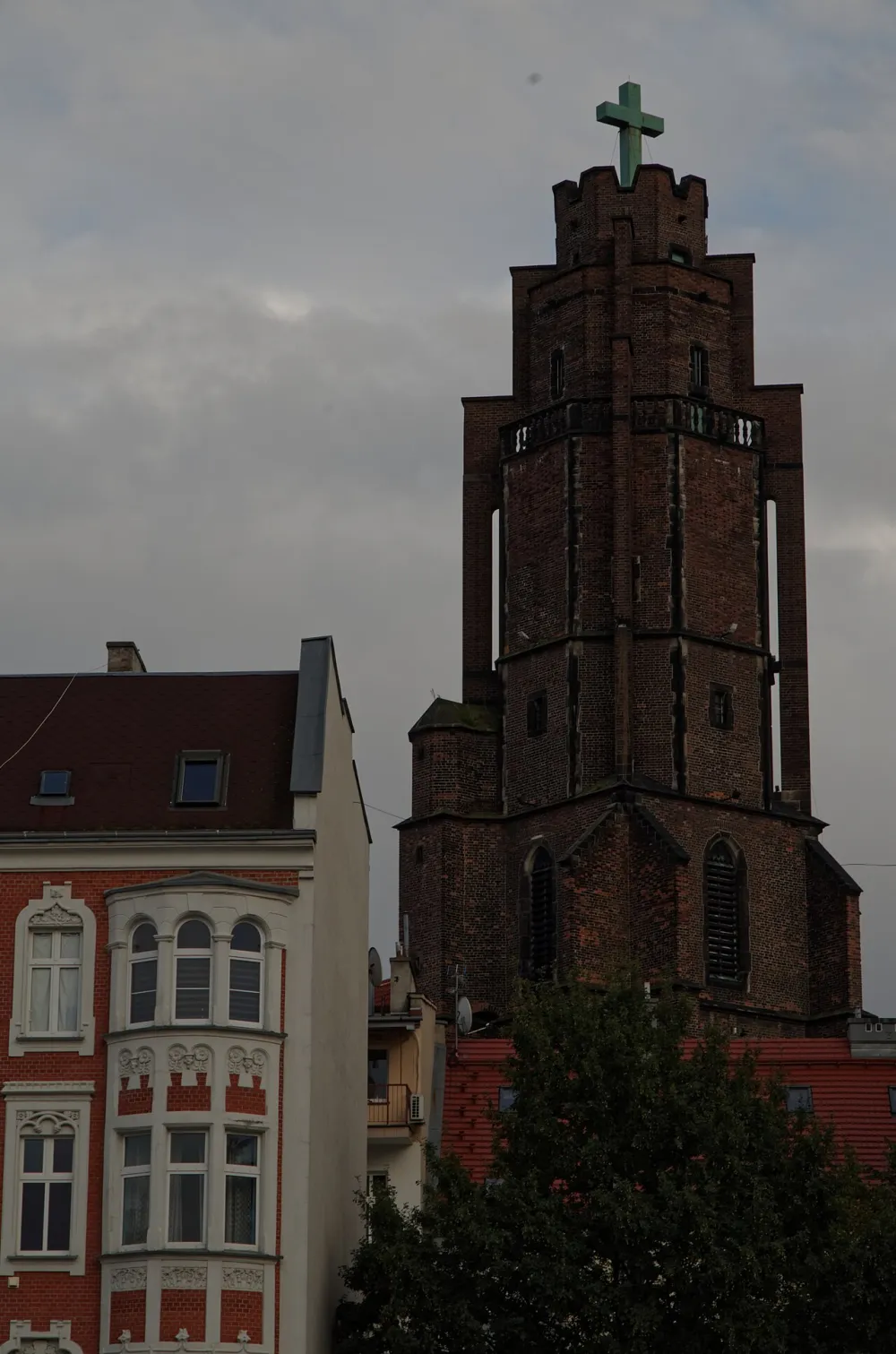 Wszystkich Świętych, Gliwice, Gliwice — exterior