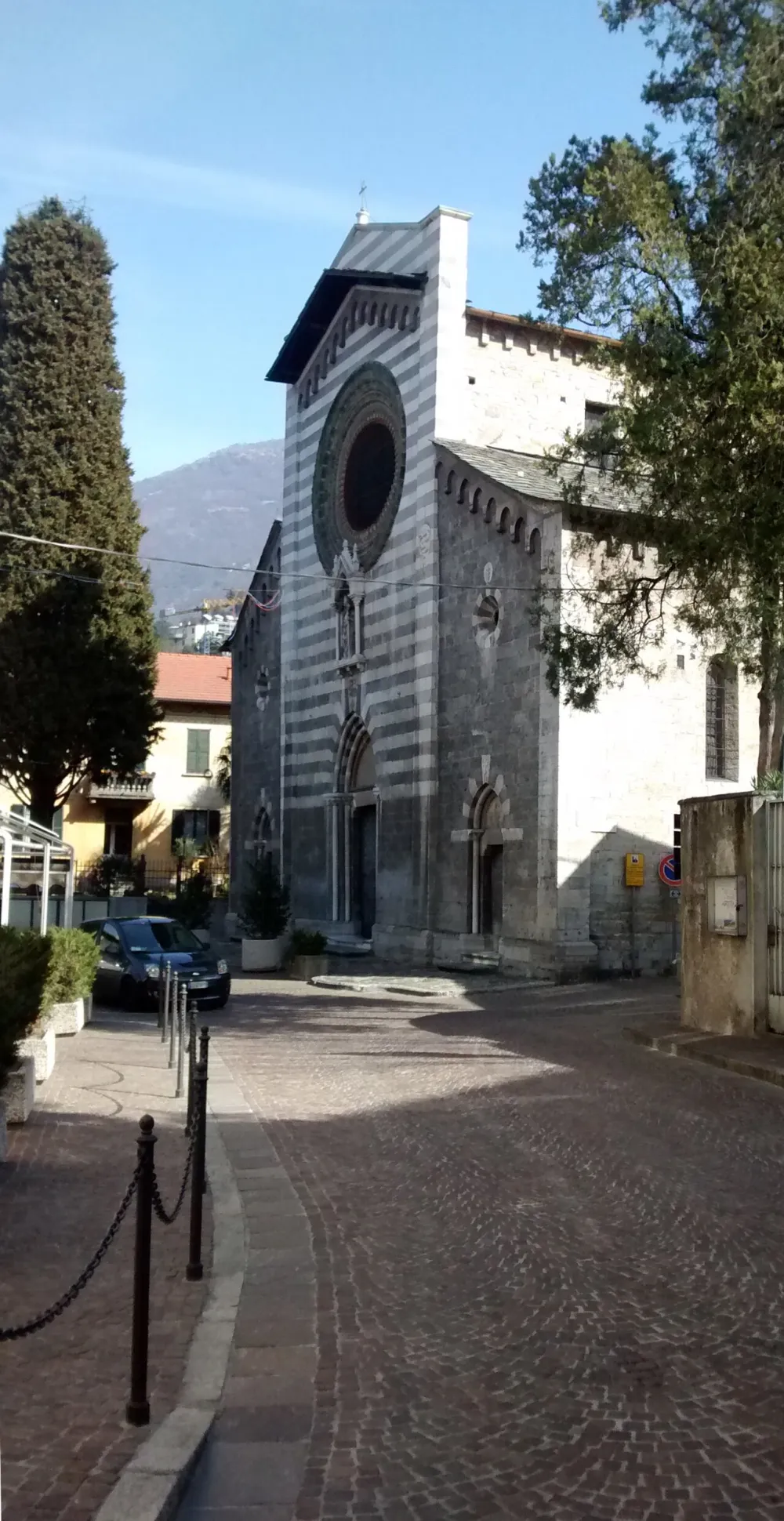 Chiesa dei Santi Nazaro e Celso (Bellano), Bellano — exterior