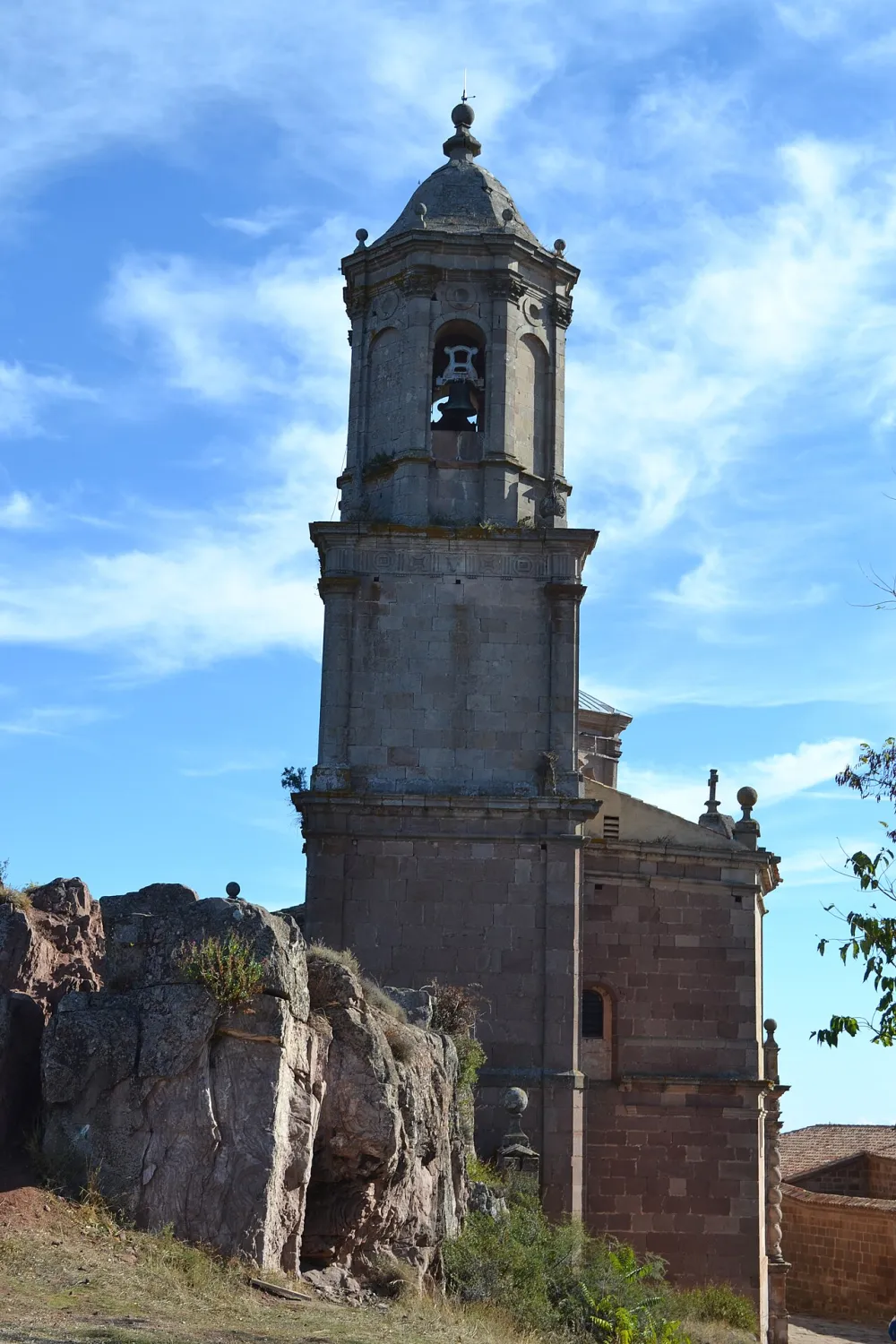Basilica of Saint Gregory Ostiense , Sorlada — exterior