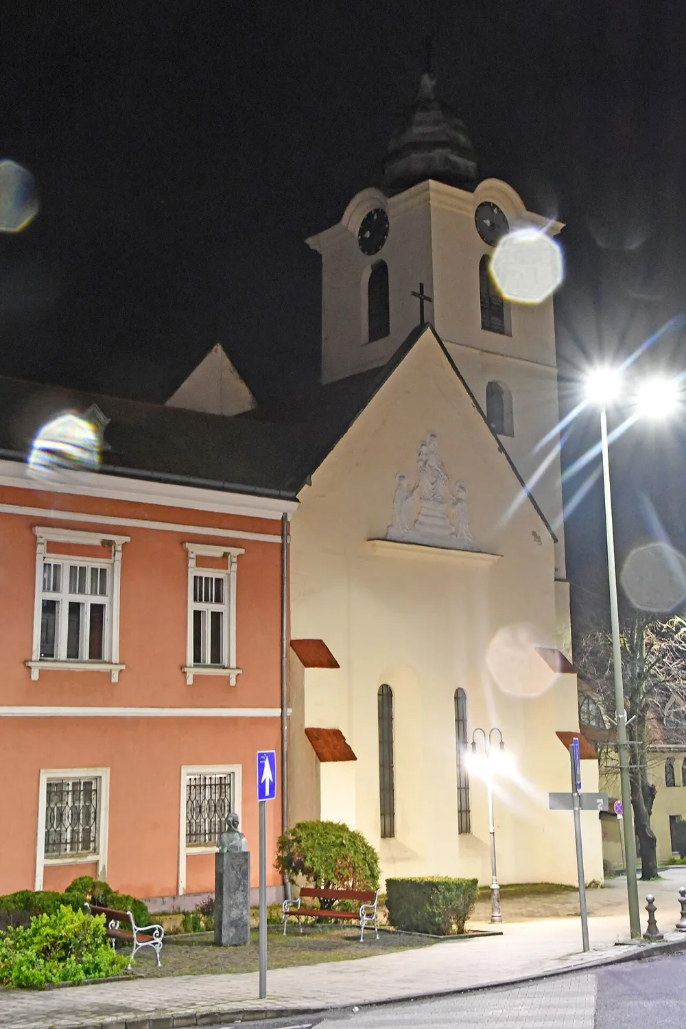 Szent Kereszt felmagasztalása templom, Vasvár — exterior