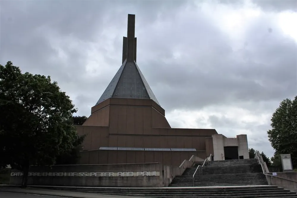 Clifton Cathedral of Ss Peter & Paul (Bristol), Bristol — exterior