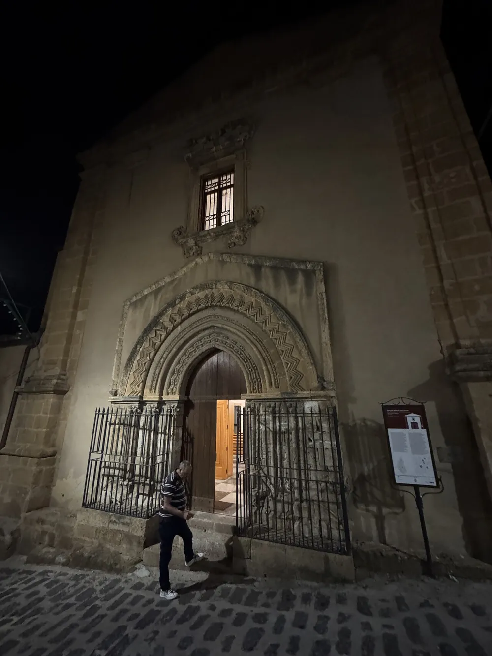 Chiesa della Beata Maria Vergine dell'Udienza (Sambuca di Sicilia), Sambuca di Sicilia — exterior