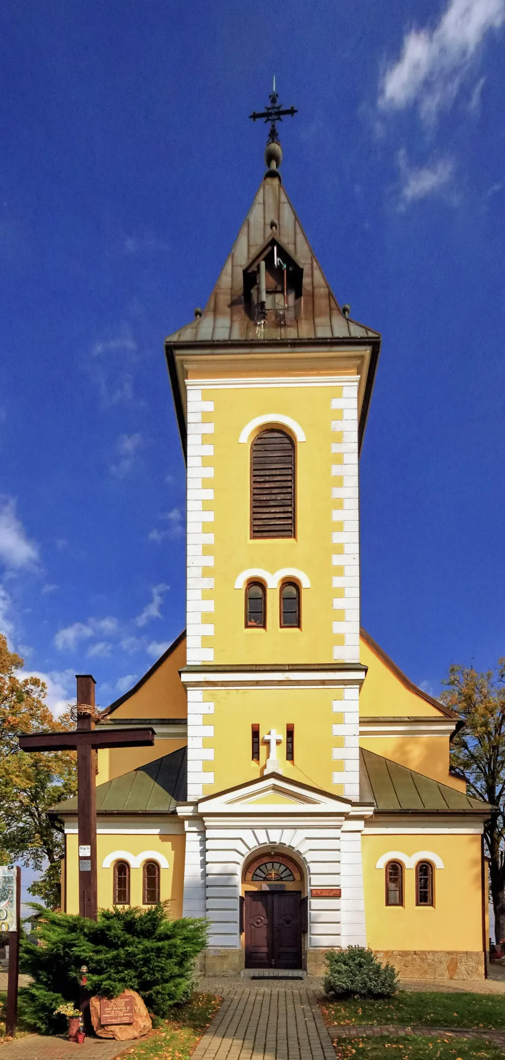 Św. Jakuba Apostoła, Simoradz, Simoradz — exterior
