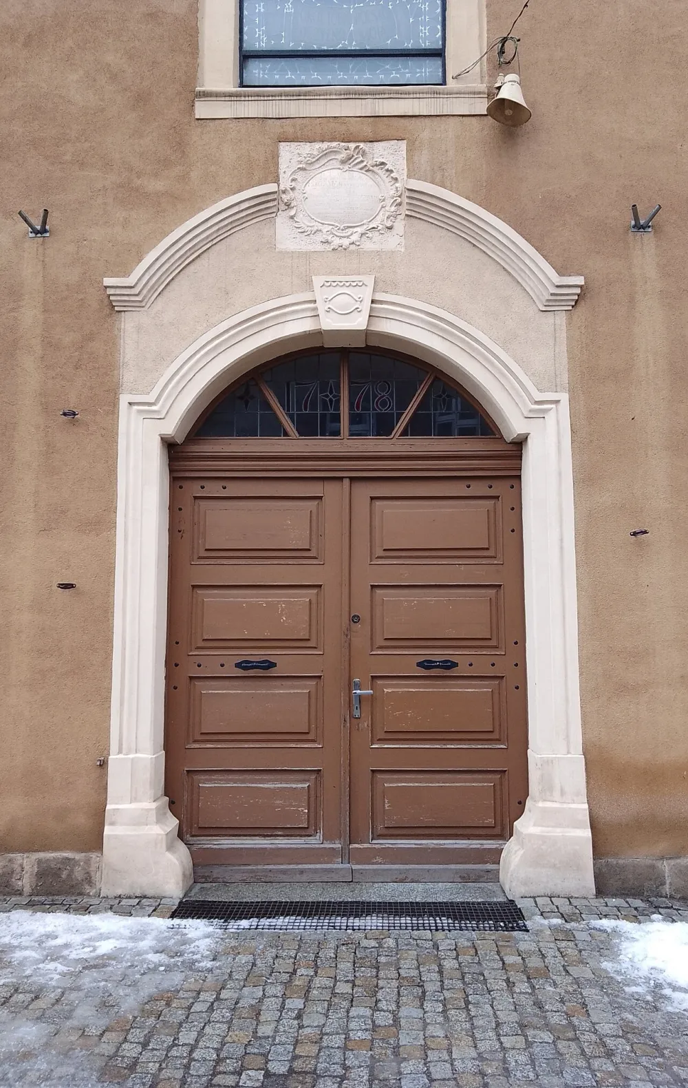 Św. Apostołów Piotra i Pawła, Świebodzice, Świebodzice — exterior