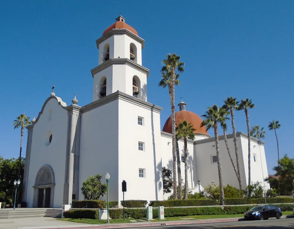Mission Basilica San Juan Capistrano, San Juan Capistrano — exterior