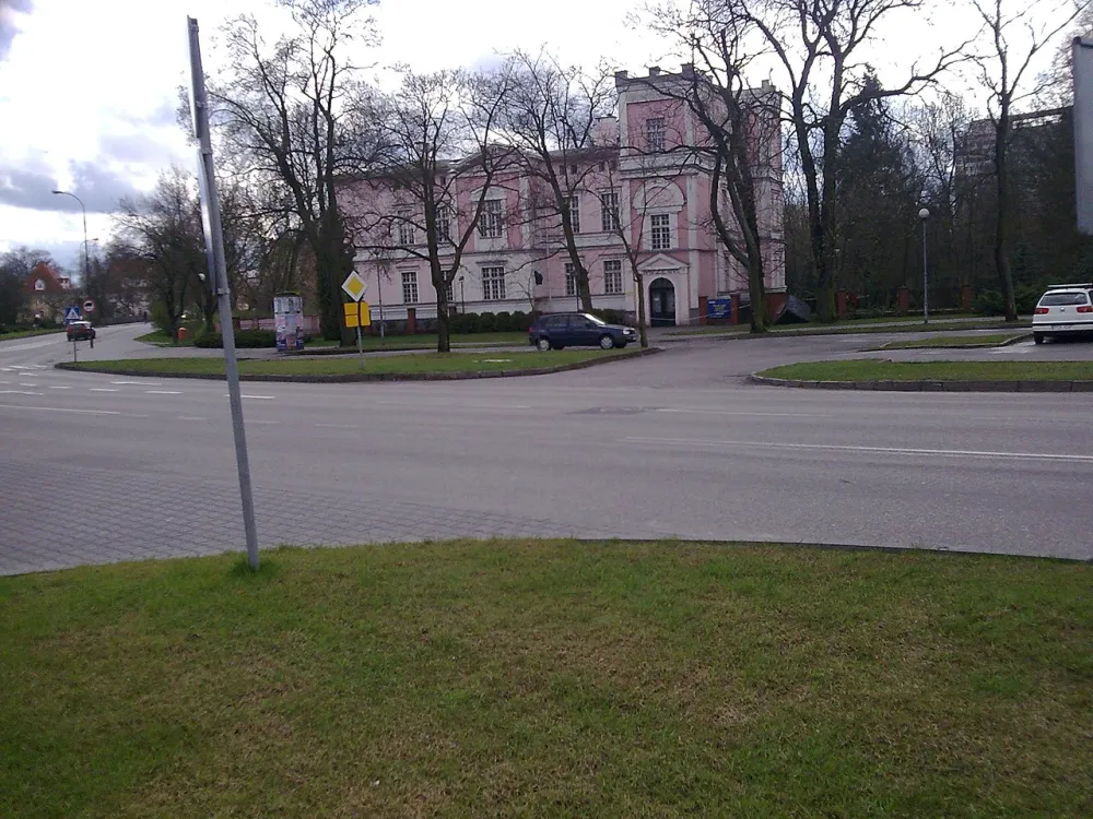 Św. Stanisława Kostki, Piła, Piła — exterior